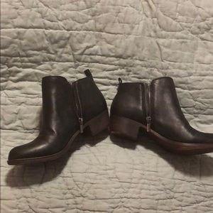 Lucky Brand Sz 8 black Leather Ankle Bootie